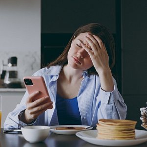 Осторожно, еда! 8 продуктов, которые могут вызвать головную боль Осторожно, еда! 8 продуктов, которые могут вызвать головную боль