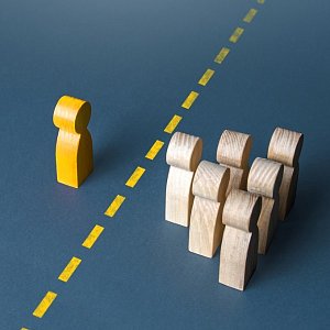 Новый тип личности: кто такие «отроверты» — не интроверты и не экстраверты Новый тип личности: кто такие «отроверты» — не интроверты и не экстраверты