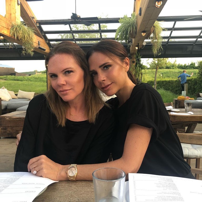 Образ дня: Виктория Бекхэм в Victoria Beckham - resses.ru