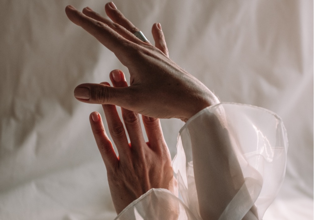 К чему снятся пальцы рук | Сон и сновидения | Дзен