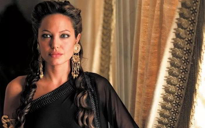 Бывший муж Анджелины Джоли откровенно рассказал об их отношениях — Новости на Фильм Про