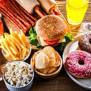 Все это едят: 6 привычных продуктов, которые могут вредить мозгу Все это едят: 6 привычных продуктов, которые могут вредить мозгу