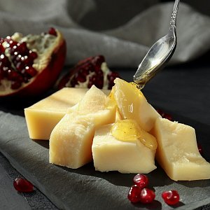 Диета для плоского живота: топ-6 сыров, которые сжигают жир Диета для плоского живота: топ-6 сыров, которые сжигают жир