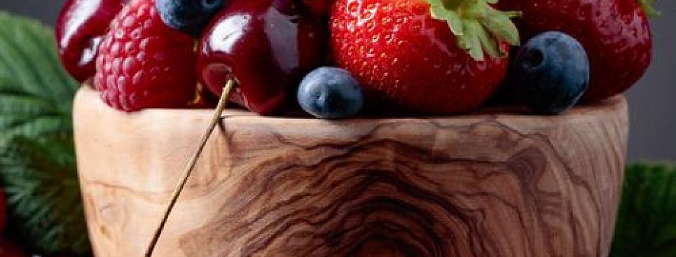 Для зрения, здоровья сердца и почек: 8 ягод, которые нужно добавить в рацион Для зрения, здоровья сердца и почек: 8 ягод, которые нужно добавить в рацион