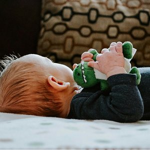 Как выбрать первую игрушку для ребенка: 3 актуальных совета 