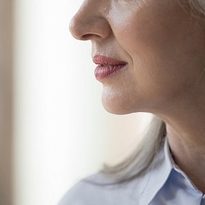 Избавляемся от возрастного рта: эффективные программы устранения морщин вокруг губ