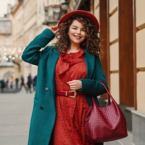 Платья plus-size: как выбрать идеальную модель для любой фигуры