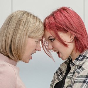 Подростковая агрессия: как выжить всем и остаться друзьями (по-настоящему) — рассказывает психолог Подростковая агрессия: как выжить всем и остаться друзьями (по-настоящему) — рассказывает психолог