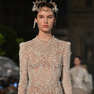 Макияж, как на показе Dior: раскрываем подробности Макияж, как на показе Dior: раскрываем подробности