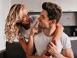 От носа до ягодиц: какие части тела, по мнению ученых, действительно важны для секса