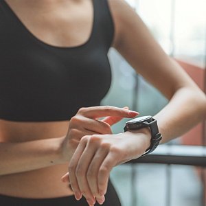 Опасность фитнес-трекеров: почему биохакеры массово отказываются от спортивных гаджетов Опасность фитнес-трекеров: почему биохакеры массово отказываются от спортивных гаджетов